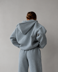 Šiltas oversize stiliaus kostiumas – 3 nuotrauka