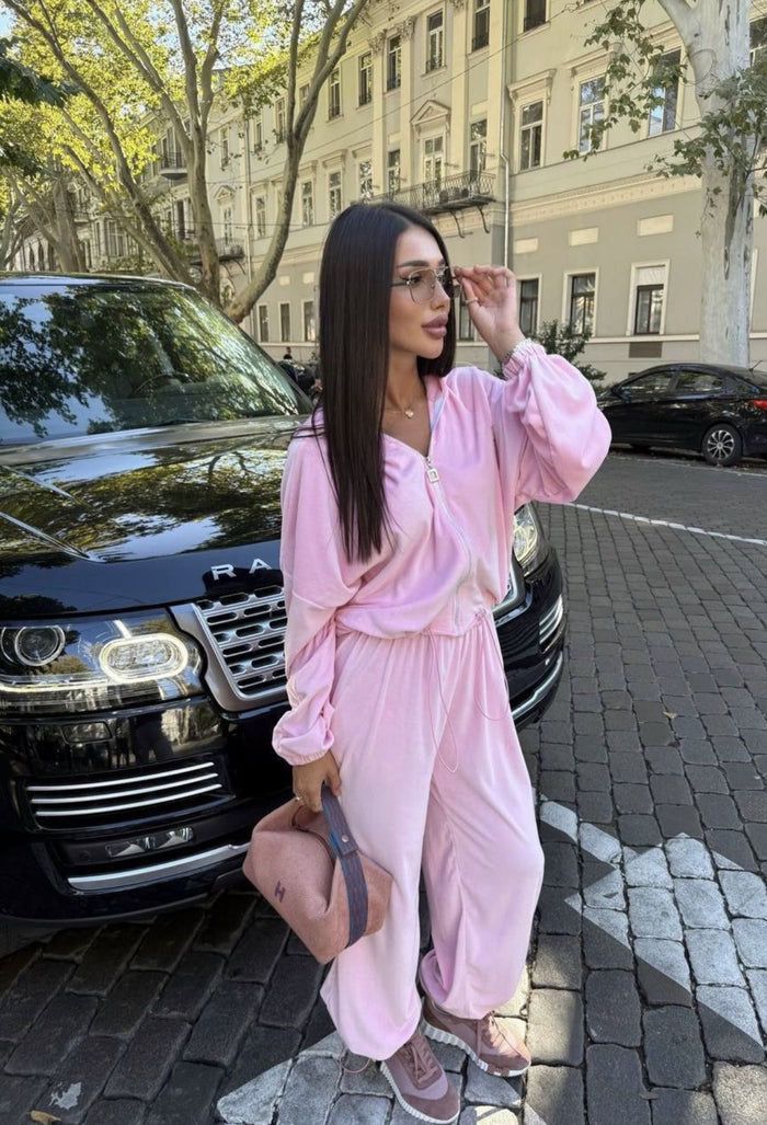 Barbie rožinė spalva - veliūrinis kostiumėlis